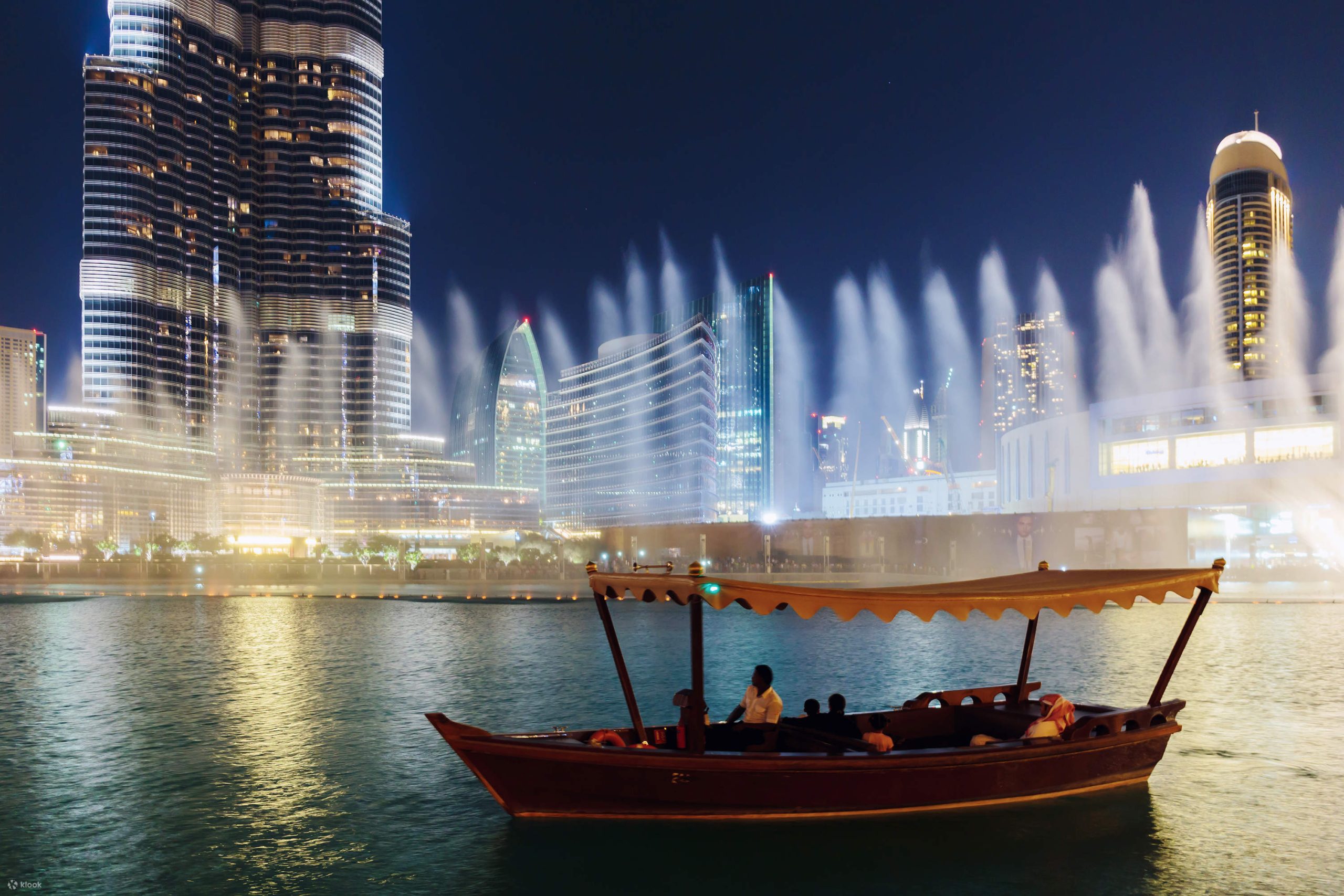 https://fasteagletravelandtoursim.com/wp-content/uploads/2025/05/DubaiFountainLakeRide-KlookHongKong-scaled.jpg