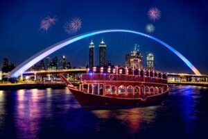 Dhow Cruise Dinner In Dubai Marina